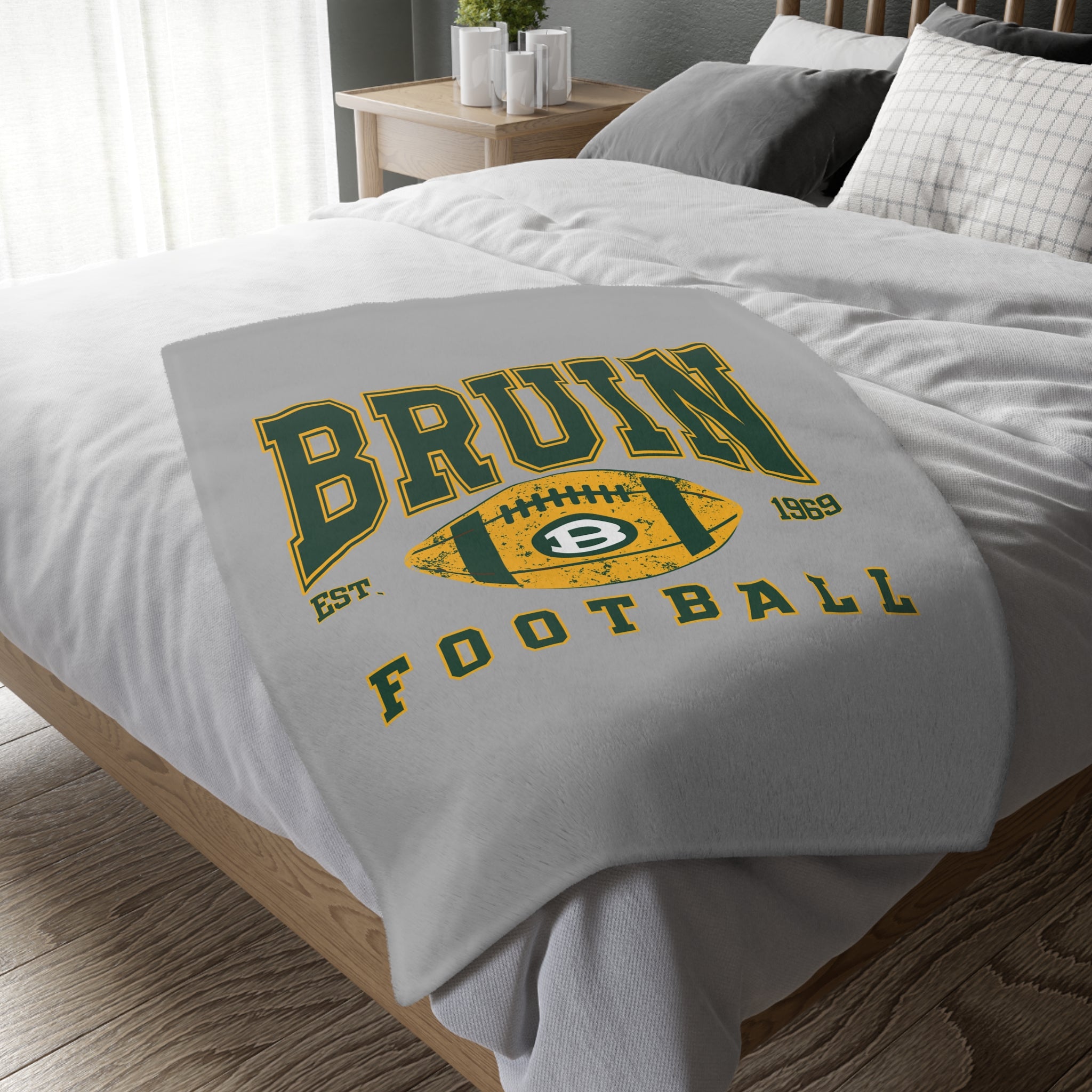 Bruin Football Heritage Graphic Super Soft Velveteen Microfiber Blanket (Two-sided print)